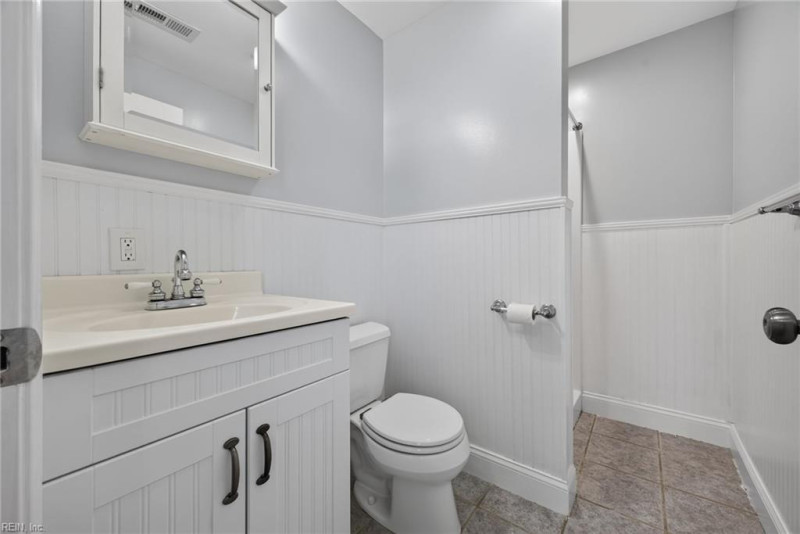 Photo 23 of 43 residential for sale in Norfolk virginia