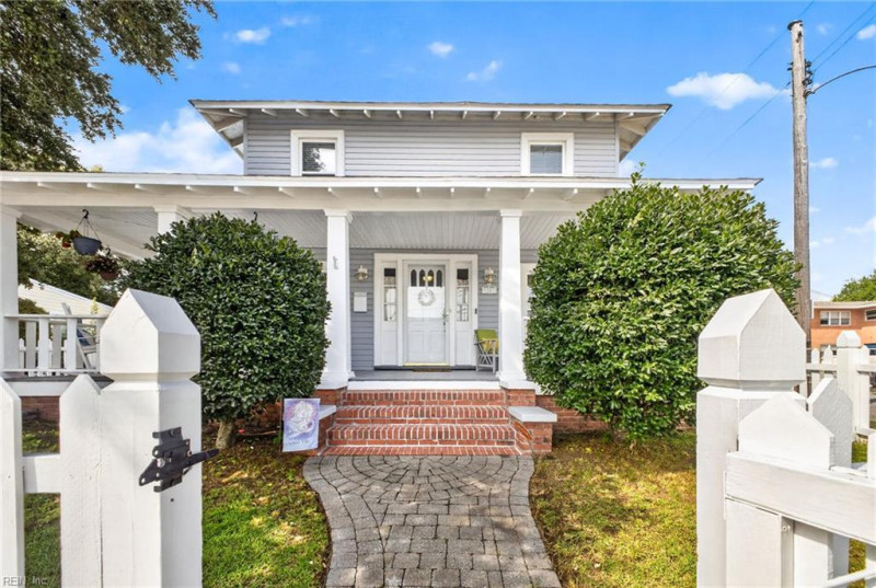 Photo 34 of 43 residential for sale in Norfolk virginia