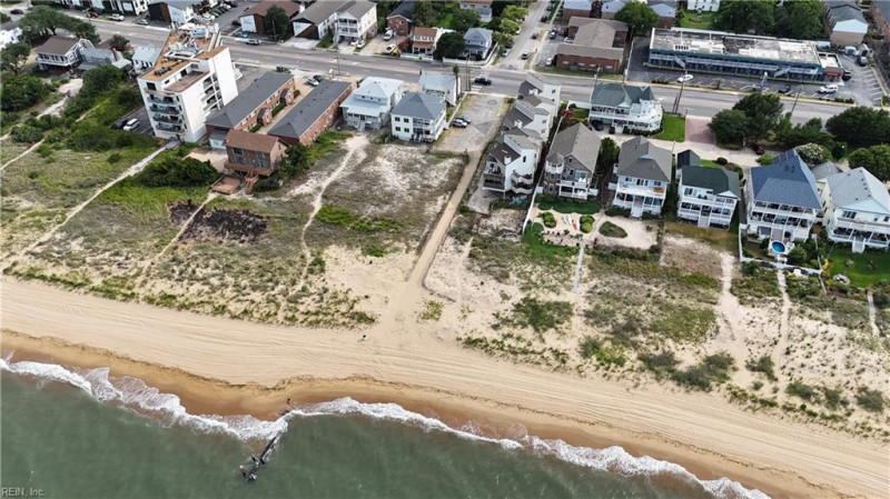 Photo 39 of 43 residential for sale in Norfolk virginia
