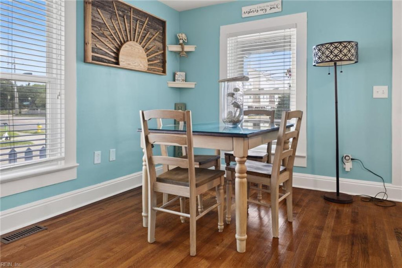 Photo 9 of 43 residential for sale in Norfolk virginia