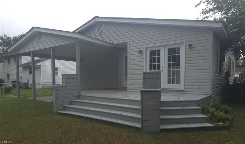Photo 17 of 19 residential for sale in Hampton virginia