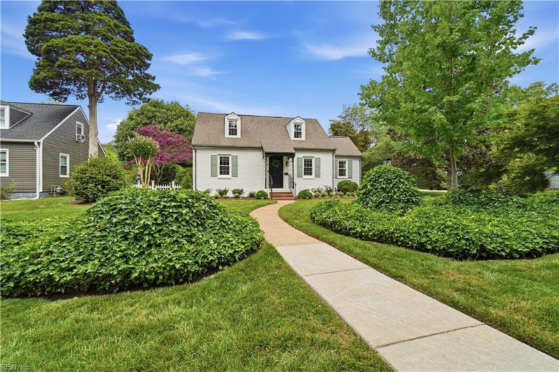 Photo 2 of 45 residential for sale in Newport News virginia Photo 2 of 45 residential for sale in Newport News virginia