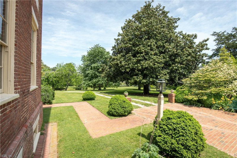 Photo 12 of 50 residential for sale in Accomack County virginia