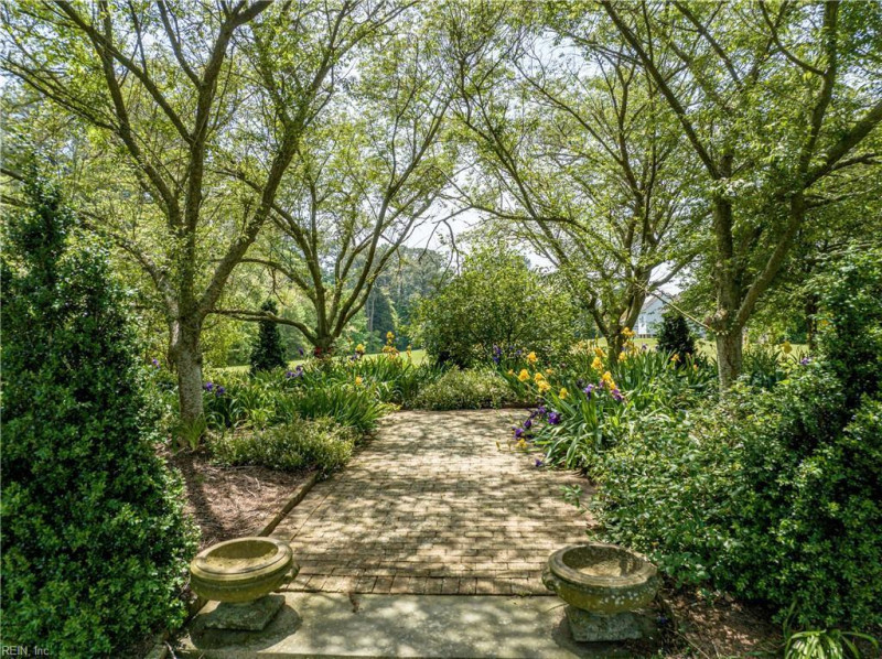 Photo 15 of 50 residential for sale in Accomack County virginia