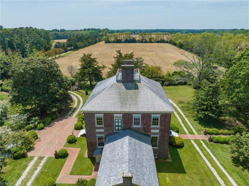 Photo 9 of 50 residential for sale in Accomack County virginia