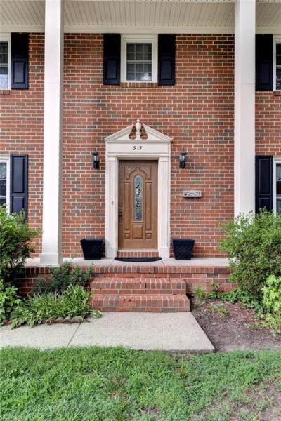 Photo 4 of 39 residential for sale in Newport News virginia Photo 4 of 39 residential for sale in Newport News virginia