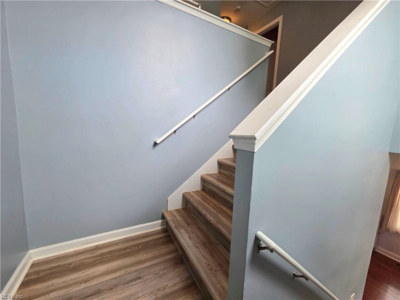 Photo 16 of 41 residential for sale in Hampton virginia