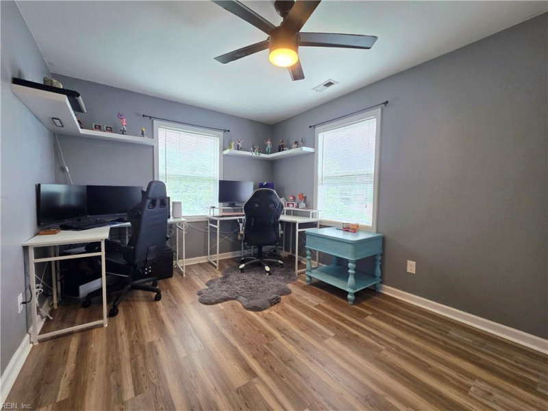 Photo 28 of 41 residential for sale in Hampton virginia