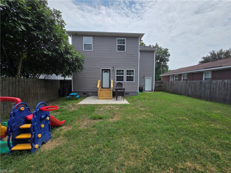 Photo 36 of 41 residential for sale in Hampton virginia