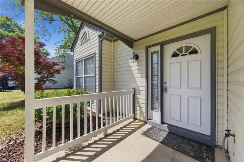 Photo 2 of 25 residential for sale in York County virginia
