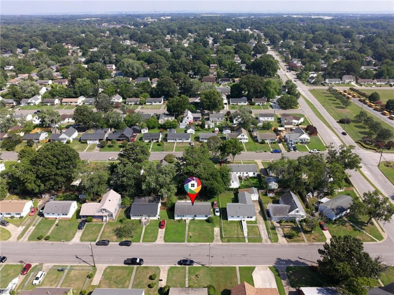 Photo 28 of 32 residential for sale in Hampton virginia