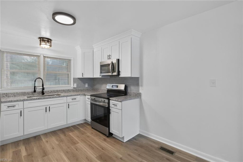 Photo 10 of 25 residential for sale in Newport News virginia