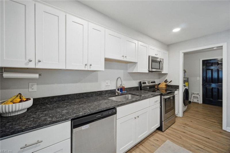 Photo 11 of 28 residential for sale in Norfolk virginia Photo 11 of 28 residential for sale in Norfolk virginia
