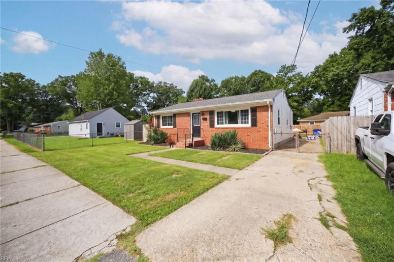 Photo 4 of 28 residential for sale in Norfolk virginia Photo 4 of 28 residential for sale in Norfolk virginia