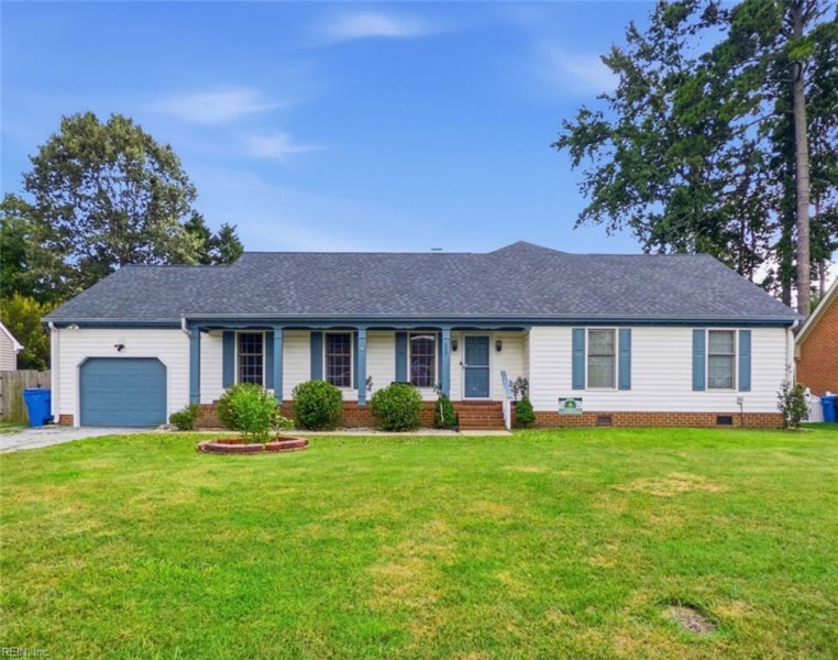 Photo 2 of 49 residential for sale in Chesapeake virginia