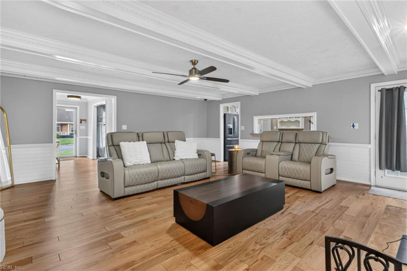 Photo 22 of 49 residential for sale in Chesapeake virginia