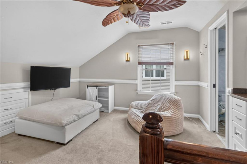 Photo 26 of 49 residential for sale in Chesapeake virginia