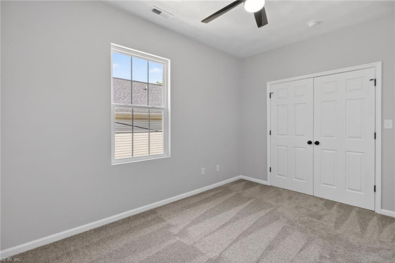 Photo 34 of 39 residential for sale in Chesapeake virginia Photo 34 of 39 residential for sale in Chesapeake virginia