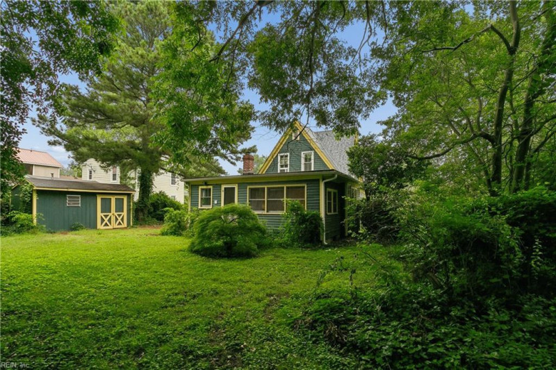 Photo 38 of 41 residential for sale in Hampton virginia