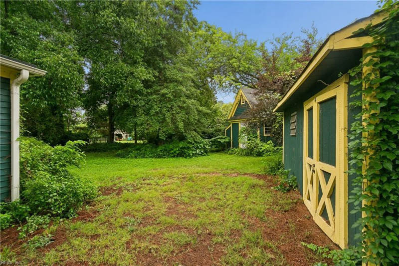 Photo 39 of 41 residential for sale in Hampton virginia