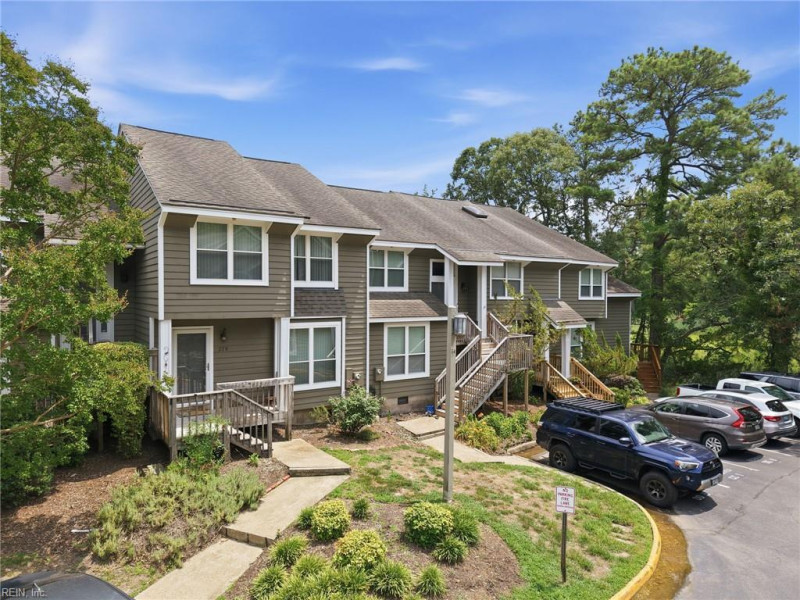Photo 2 of 34 residential for sale in Virginia Beach virginia Photo 2 of 34 residential for sale in Virginia Beach virginia