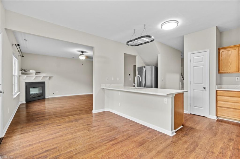 Photo 12 of 43 residential for sale in Chesapeake virginia