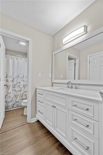 Photo 22 of 43 residential for sale in Chesapeake virginia