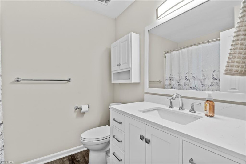 Photo 29 of 43 residential for sale in Chesapeake virginia