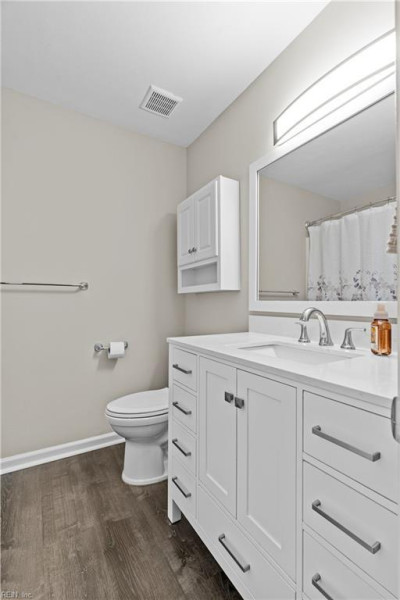Photo 30 of 43 residential for sale in Chesapeake virginia