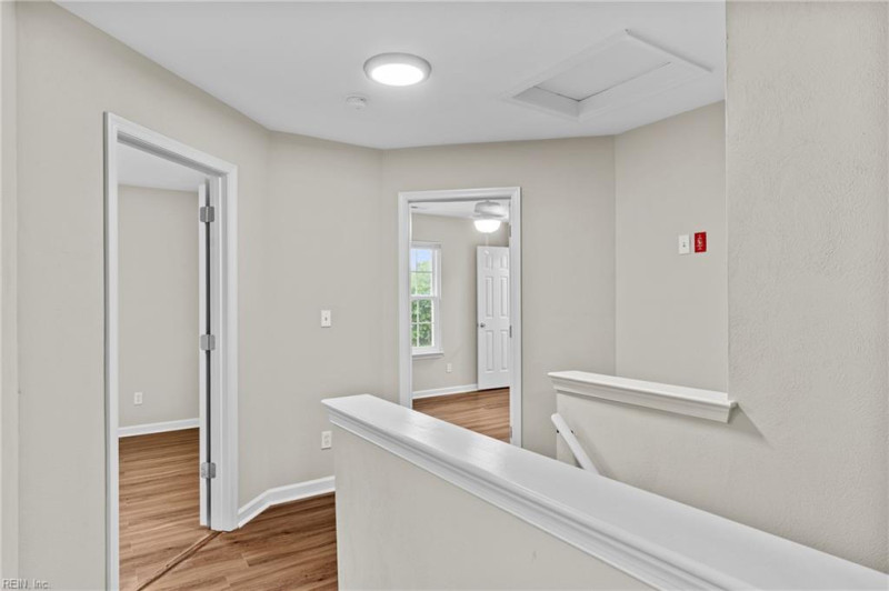 Photo 33 of 43 residential for sale in Chesapeake virginia