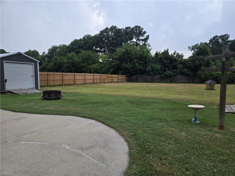 Photo 41 of 43 residential for sale in Chesapeake virginia