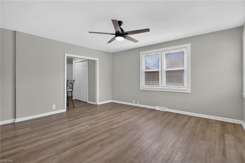 Photo 7 of 42 residential for sale in Hampton virginia Photo 7 of 42 residential for sale in Hampton virginia