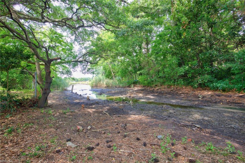Photo 34 of 40 residential for sale in Norfolk virginia Photo 34 of 40 residential for sale in Norfolk virginia