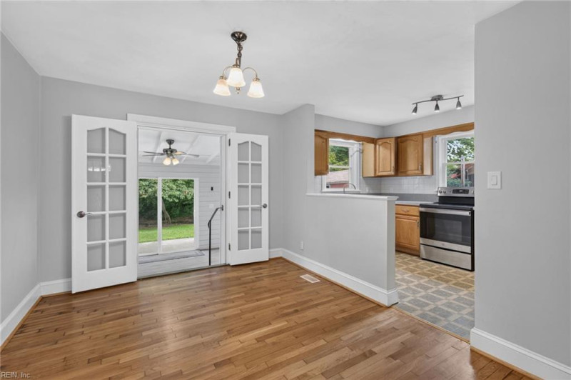 Photo 9 of 40 residential for sale in Norfolk virginia Photo 9 of 40 residential for sale in Norfolk virginia
