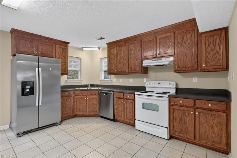 Photo 6 of 26 residential for sale in Hampton virginia Photo 6 of 26 residential for sale in Hampton virginia