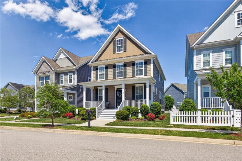 Photo 2 of 46 residential for sale in Chesapeake virginia