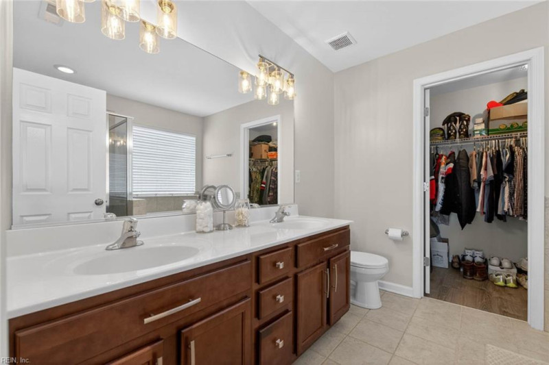 Photo 29 of 46 residential for sale in Chesapeake virginia