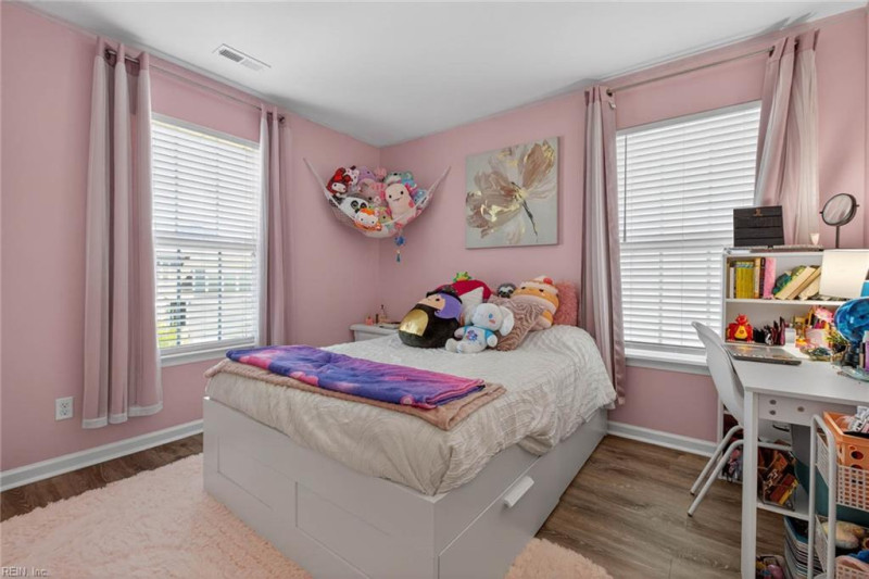 Photo 36 of 46 residential for sale in Chesapeake virginia