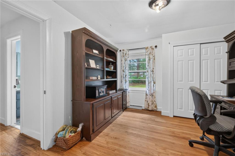 Photo 19 of 25 residential for sale in Portsmouth virginia