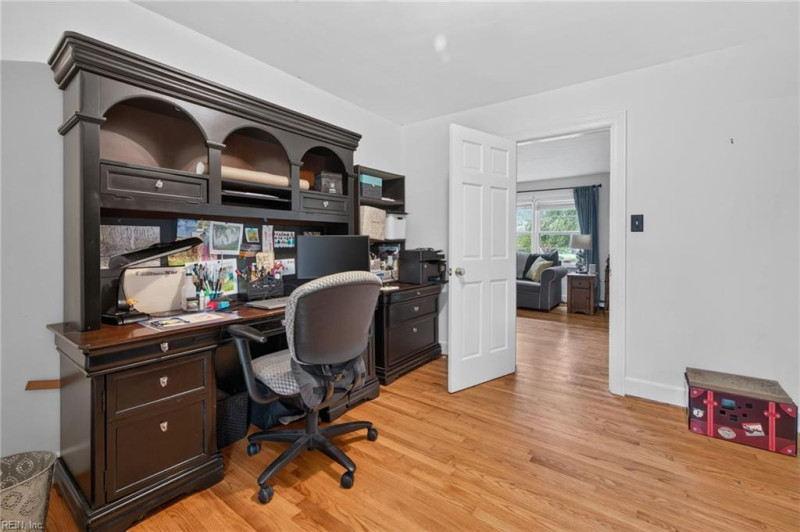 Photo 20 of 25 residential for sale in Portsmouth virginia