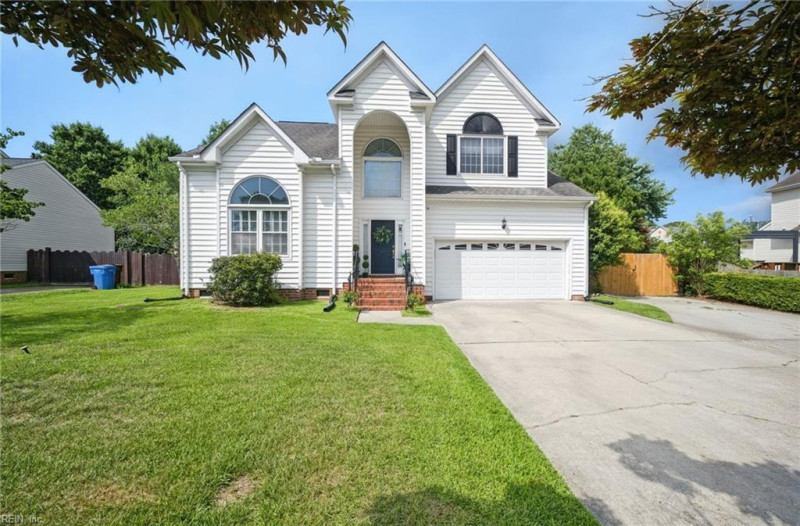Photo 4 of 50 residential for sale in Chesapeake virginia Photo 4 of 50 residential for sale in Chesapeake virginia
