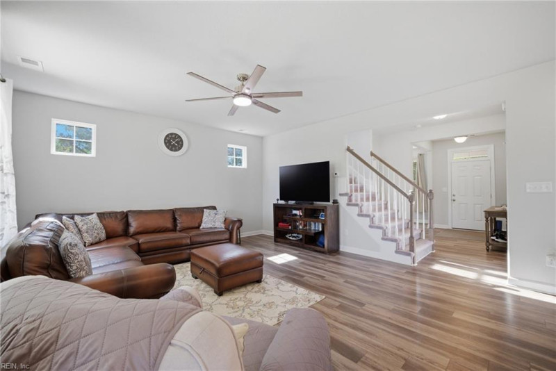 Photo 4 of 36 residential for sale in Chesapeake virginia Photo 4 of 36 residential for sale in Chesapeake virginia