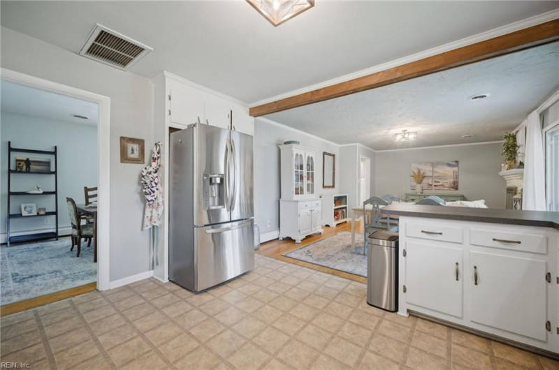 Photo 18 of 48 residential for sale in Chesapeake virginia Photo 18 of 48 residential for sale in Chesapeake virginia