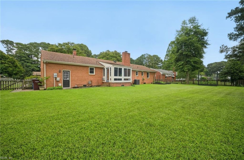 Photo 38 of 48 residential for sale in Chesapeake virginia Photo 38 of 48 residential for sale in Chesapeake virginia