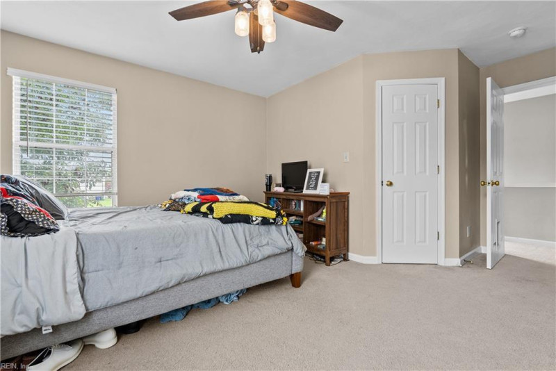 Photo 19 of 41 residential for sale in Suffolk virginia Photo 19 of 41 residential for sale in Suffolk virginia