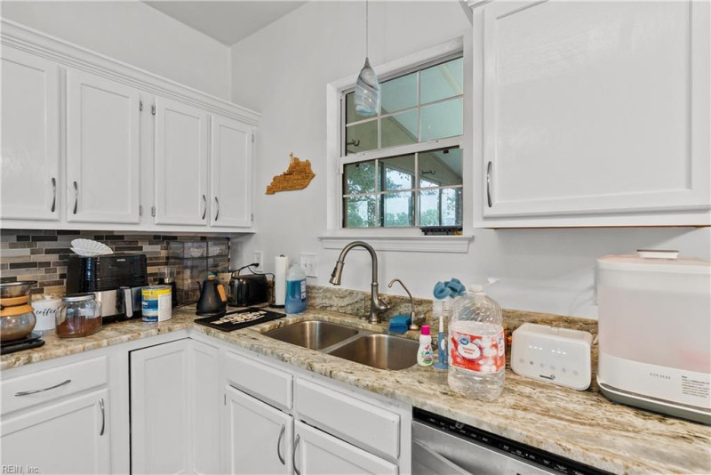 Photo 9 of 41 residential for sale in Suffolk virginia Photo 9 of 41 residential for sale in Suffolk virginia