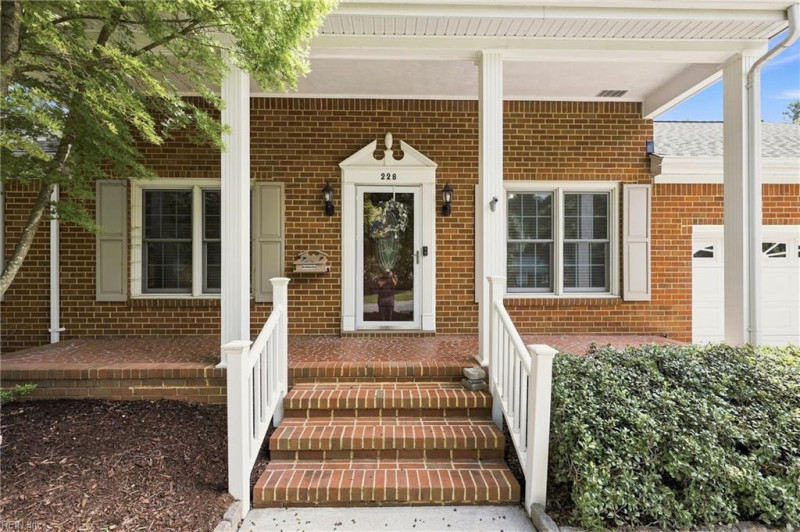 Photo 4 of 47 residential for sale in Virginia Beach virginia Photo 4 of 47 residential for sale in Virginia Beach virginia
