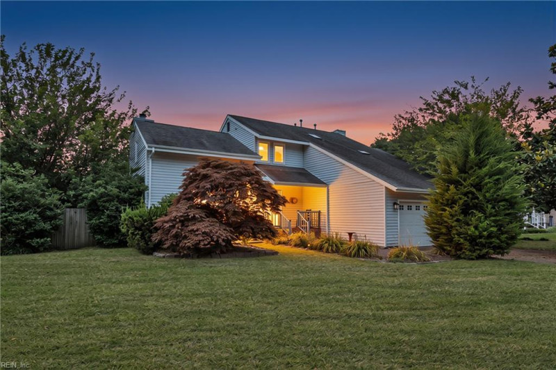 Photo 1 of 33 residential for sale in Hampton virginia