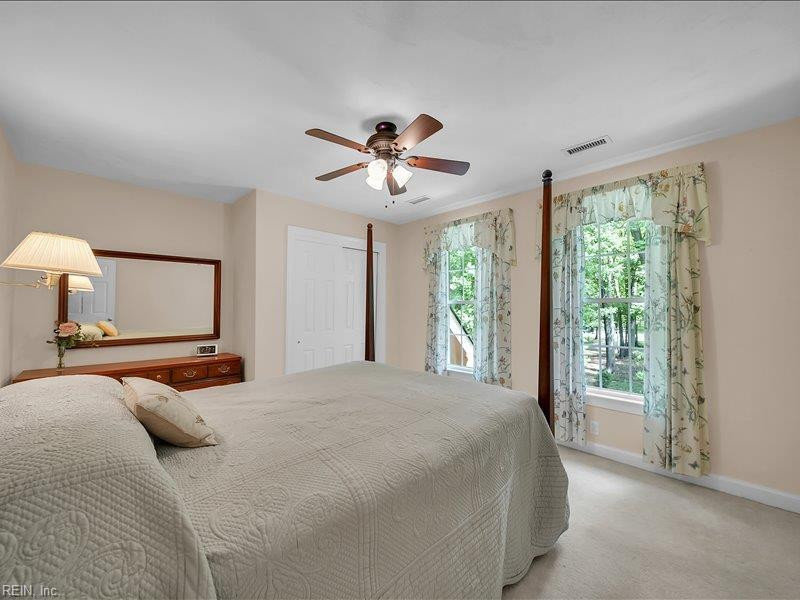 Photo 21 of 39 residential for sale in Chesapeake virginia