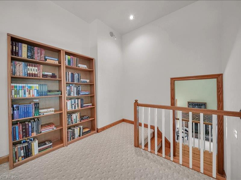 Photo 26 of 39 residential for sale in Chesapeake virginia